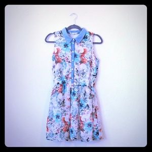 Pastel floral dress with denim collar